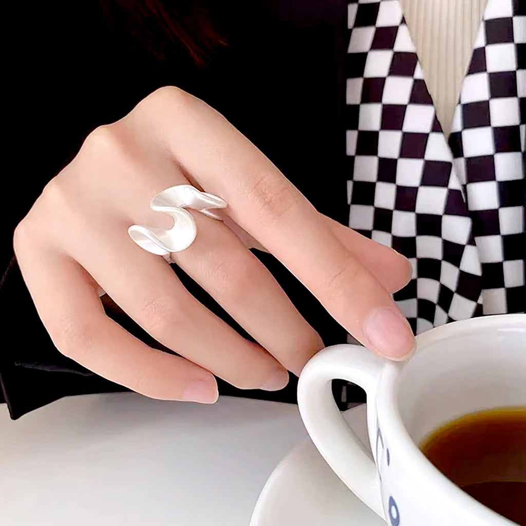 Matte Wave Curve Komfort Fit Verstellbarer Ring | Shop Nory