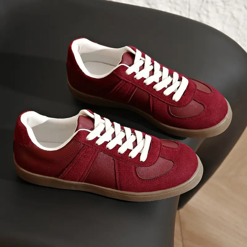 Sportliche Retro-Sneakers für Frauen