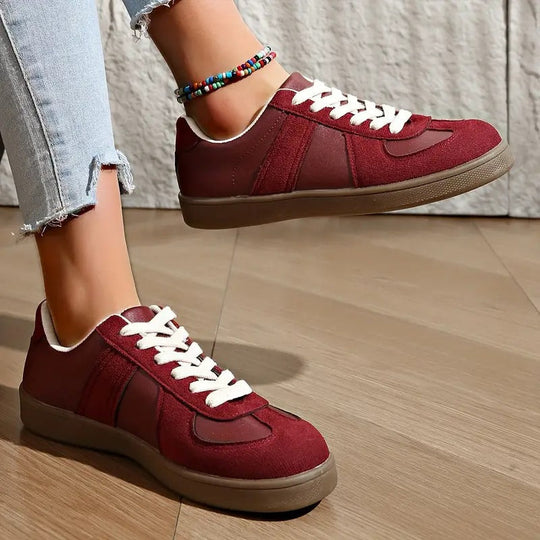 Sportliche Retro-Sneakers für Frauen