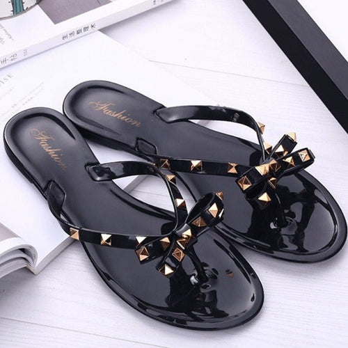 Nieten-Schleifenknoten Flip-Flops Sandalen