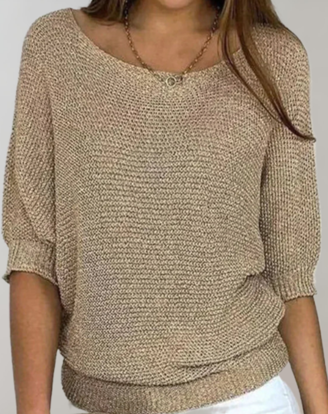 Schöner Taillierter Pullover Mit Rundhalsausschnitt Und Einfachen Mittellangen Ärmeln