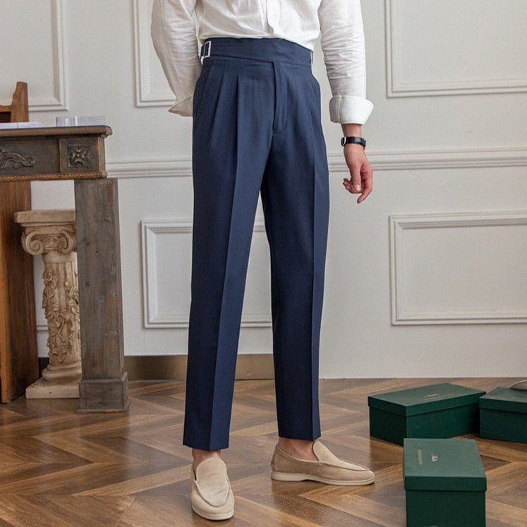 Classic: Stilvolle Hose mit Schnalle
