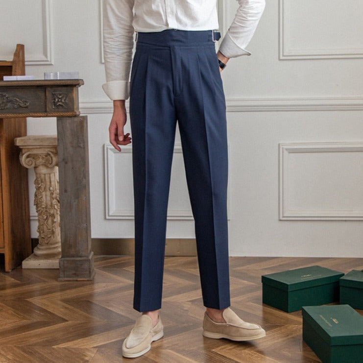 Classic: Stilvolle Hose mit Schnalle